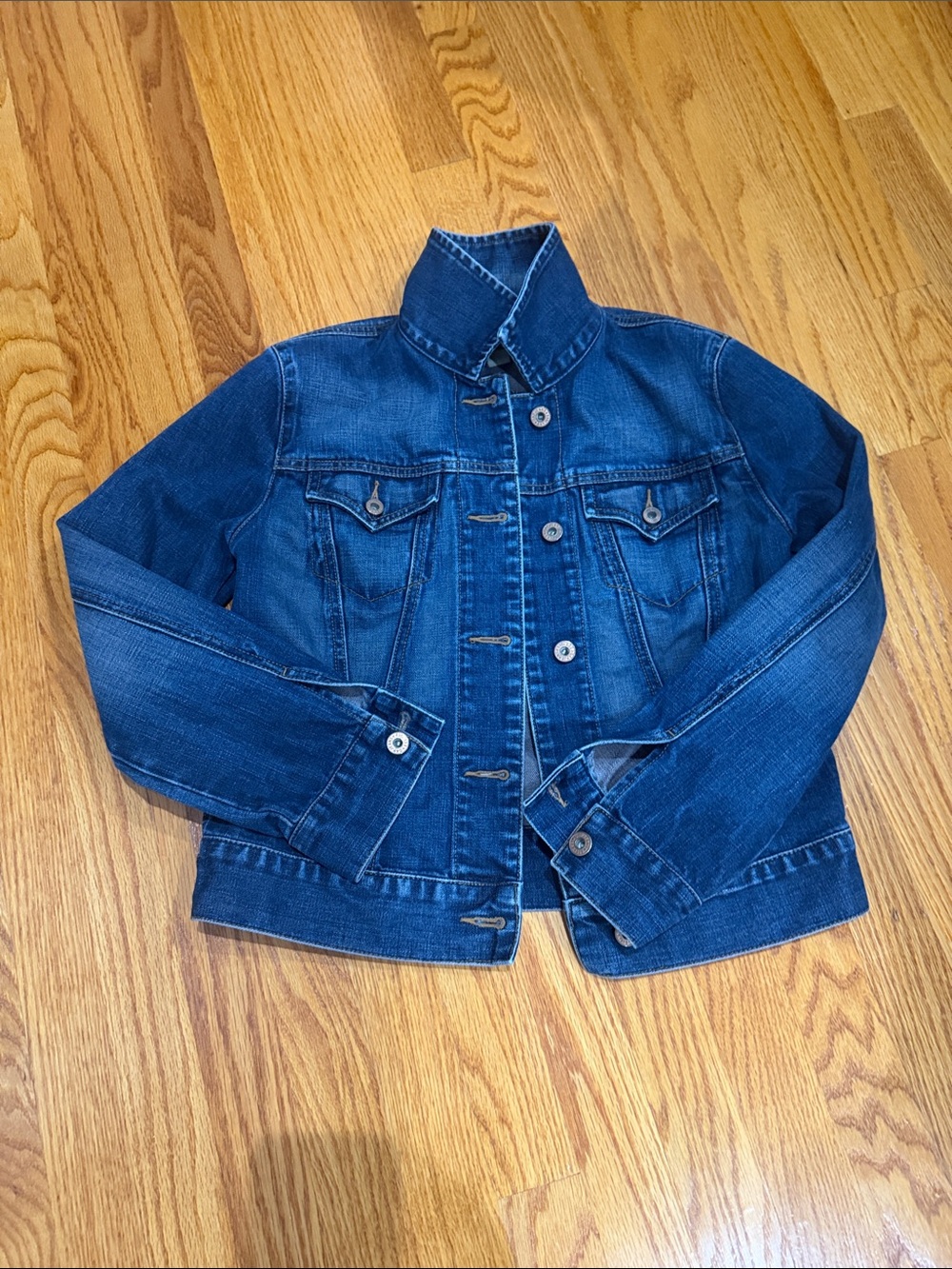 GAP Medium Blue Classic Denim Jacket